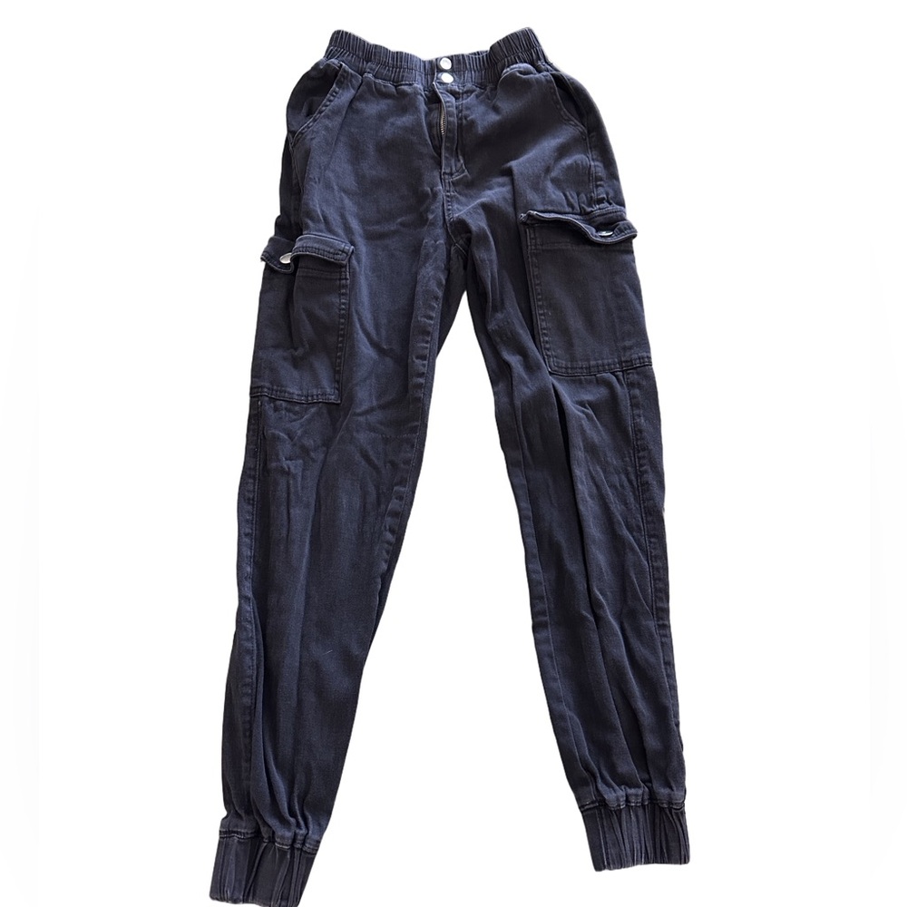 Hot Topic Charcoal Cargo Pants